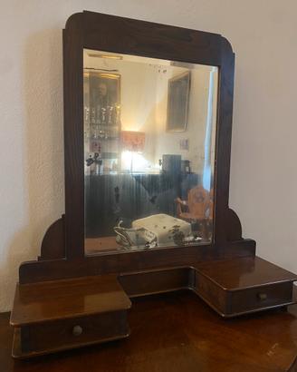 Antico specchio