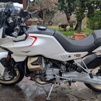 Moto Guzzi V100 Mandello