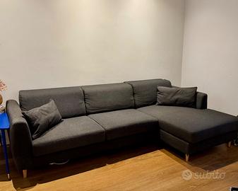 Divano Ikea con chaise longue