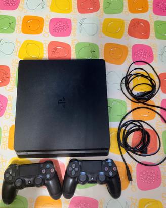 playstation 4 con due dualshock inclusi