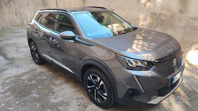 Peugeot 2008 130 cv allure navi pack