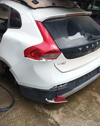 Volvo v40 scocca per taglio lamiera