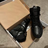 Air Jordan 1 Acclimate – Triple Black