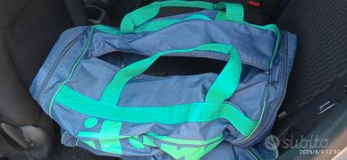 borsone da viaggio o palestra 