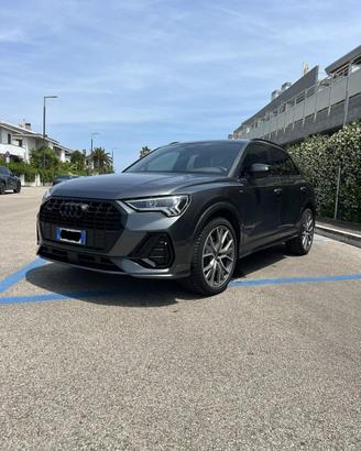 Audi q3 s line 2.0 200cv 4x4