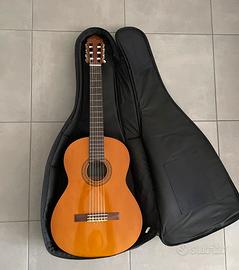 Chitarra yamaha c-40