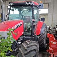 trattore agricolo 