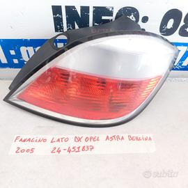 24451837 FANALE FANALINO STOP DX OPEL ASTRA BERL.