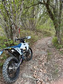 husqvarna te 250 2023