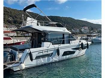 Jeanneau merry fisher 1095 fly