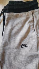 Pantalone NIKE tech nero e grigio S