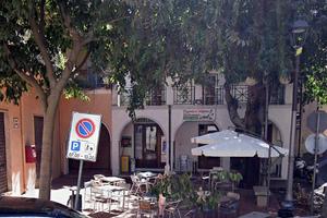 Immobile a destinazione commerciale e artigianale