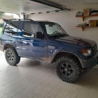 Pajero 2.5 GLX