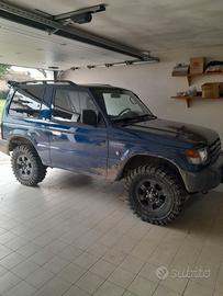 Pajero 2.5 GLX