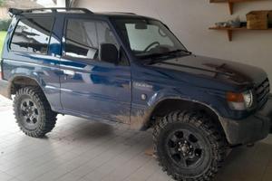 Pajero 2.5 GLX