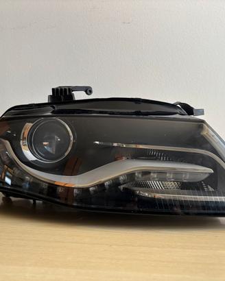Faro AFS anteriore destro Audi A4 B8 2007/2015