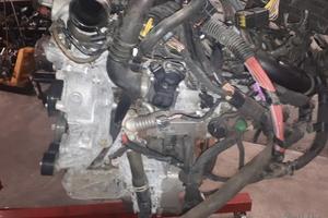 Motore Completo Opel Vivaro- 2008- 2000 Diesel - M