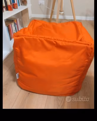 Pouf poggiapiedi 