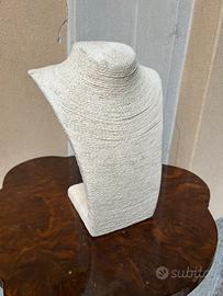 Espositore busto collane corda intrecciata
