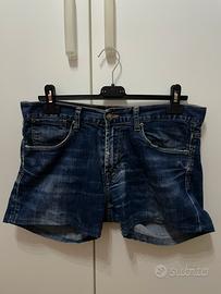 Shorts di jeans della linea "The Zara Man"