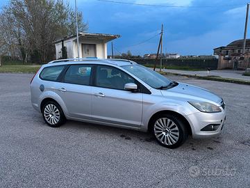 Ford Focus 1.6 TDCi 90 CV – 2008 – 183.000 km