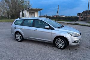 Ford Focus 1.6 TDCi 90 CV – 2008 – 183.000 km