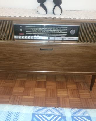 MOBILE STREO GRUNDIG