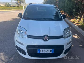 Fiat Panda 1.2 Lounge Benzina/GPL