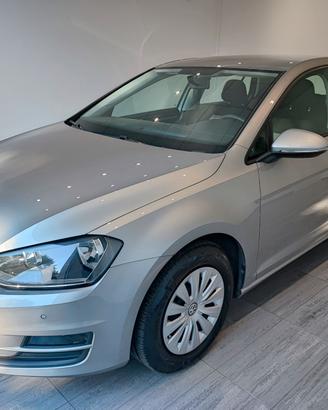 Volkswagen Golf 1.6 TDI 5p. Trendline BlueMotion T