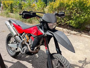 Husqvarna te449 2011