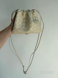 Dustbag piccola Bottega Veneta
Di Bottega Veneta