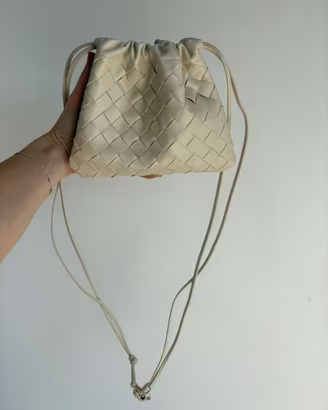 Dustbag piccola Bottega Veneta
Di Bottega Veneta