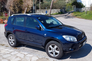 Toyota Rav 4 136cv diesel 4x4