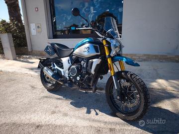 CF MOTO CL-X 700 ADV