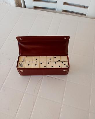 Domino