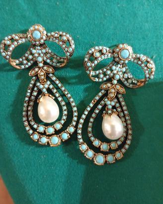 orecchini pendenti turchesi