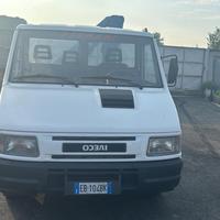 Iveco Daily 35 Con Gru e ribaltabile