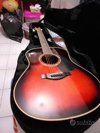 chitarra acustica elettrificata