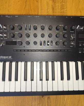 Korg Minilogue XD