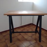 Tavolo alto