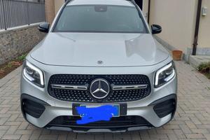 Mercedes GLB 200 Premium AMG line