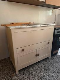 Madia da cucina vintage – da restaurare