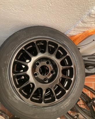 Cerchi in lega honda integra type r