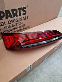 fanale posteriore sinistro portellone  Audi SQ7