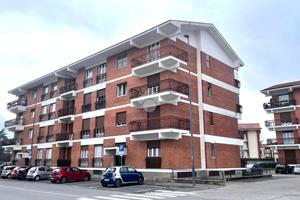 4 LOCALI A PIOSSASCO