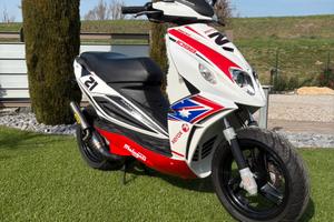 F12R-LC LIMITED EDITION DUCATI