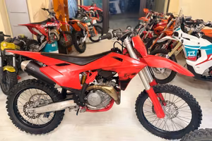 Gas Gas ktm MC 450 F 2026 anche motard