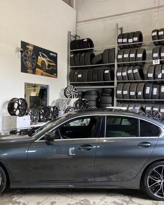 Cerchi NUOVI Bmw Serie 3 raggio 19 cod.8432