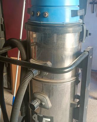 aspirapolvere industriale brillo