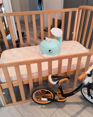 LETTINO + MATERASSO (più lenzuola, coperte, vaso)